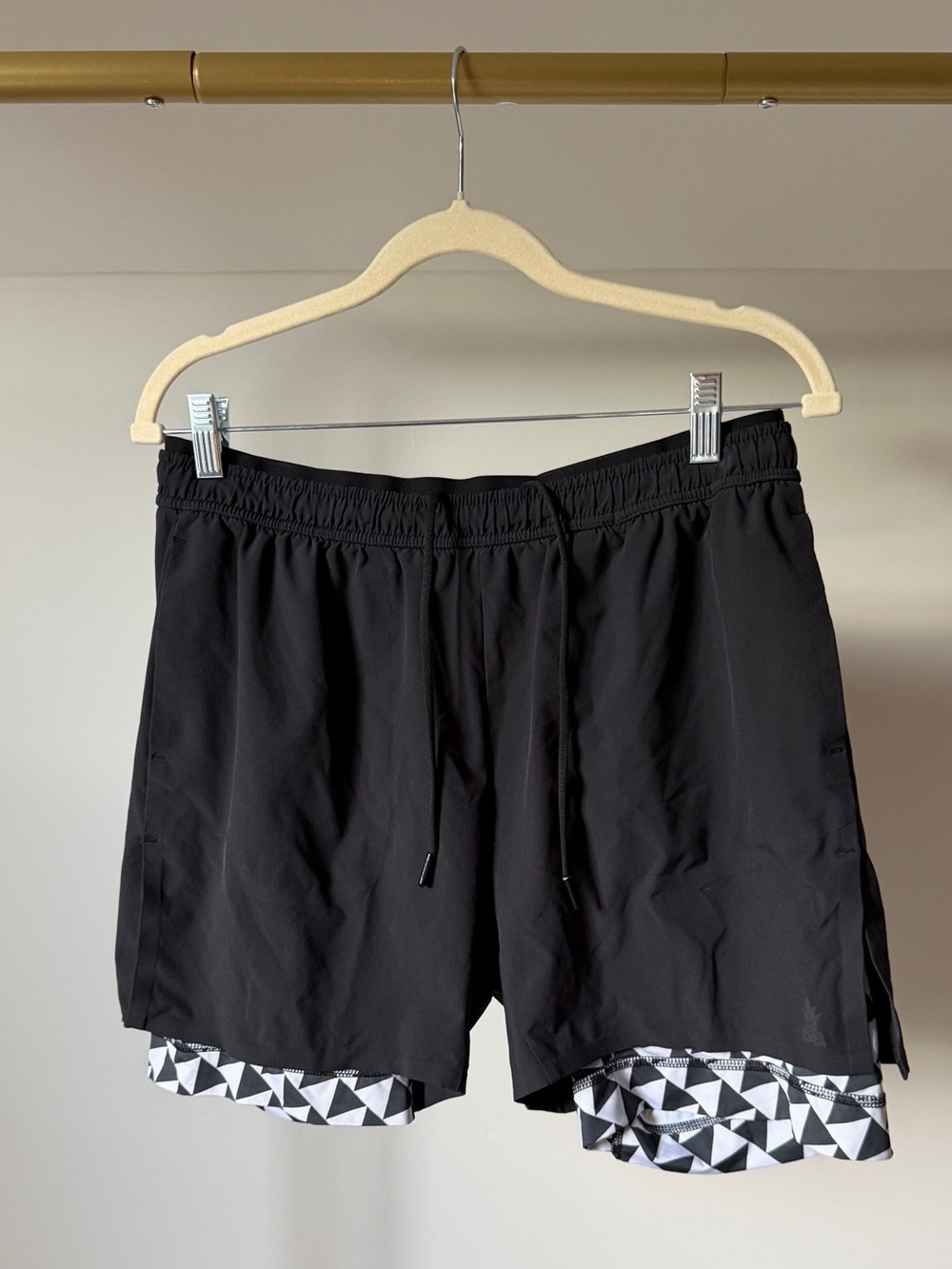 Men's Chubbies Shorts Solid Black Checkered Lined 5.5” Inseam Sz L